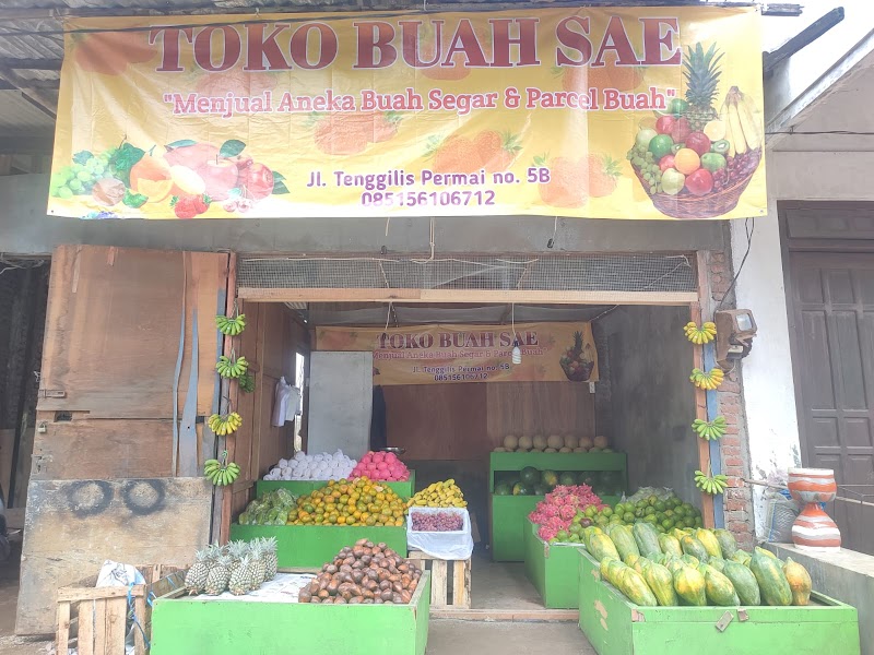 Toko buah in Surabaya